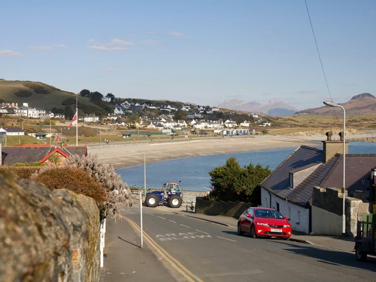 Villa Morfin Criccieth Exterior foto